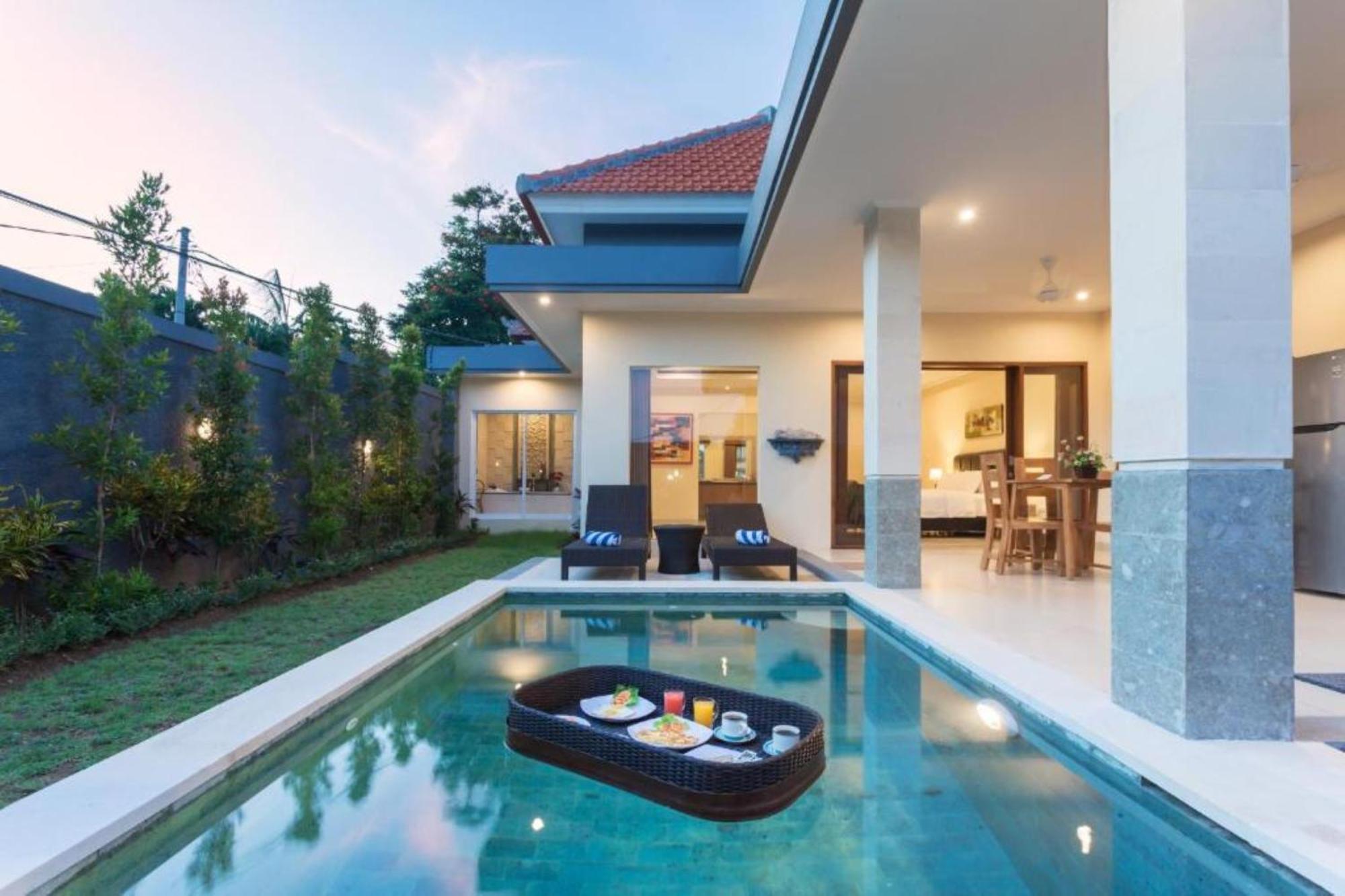 Kubu Petitenget Suite Seminyak Exterior foto